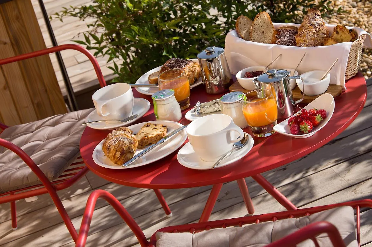 Maison D'Hotes Le Pre Gourmand - Adults Only Eyragues